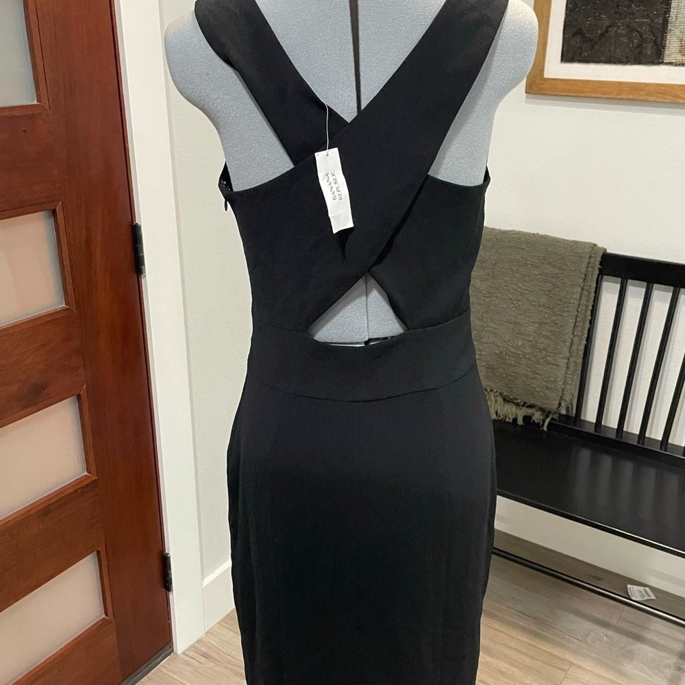 Dress - Picture 4 of 7